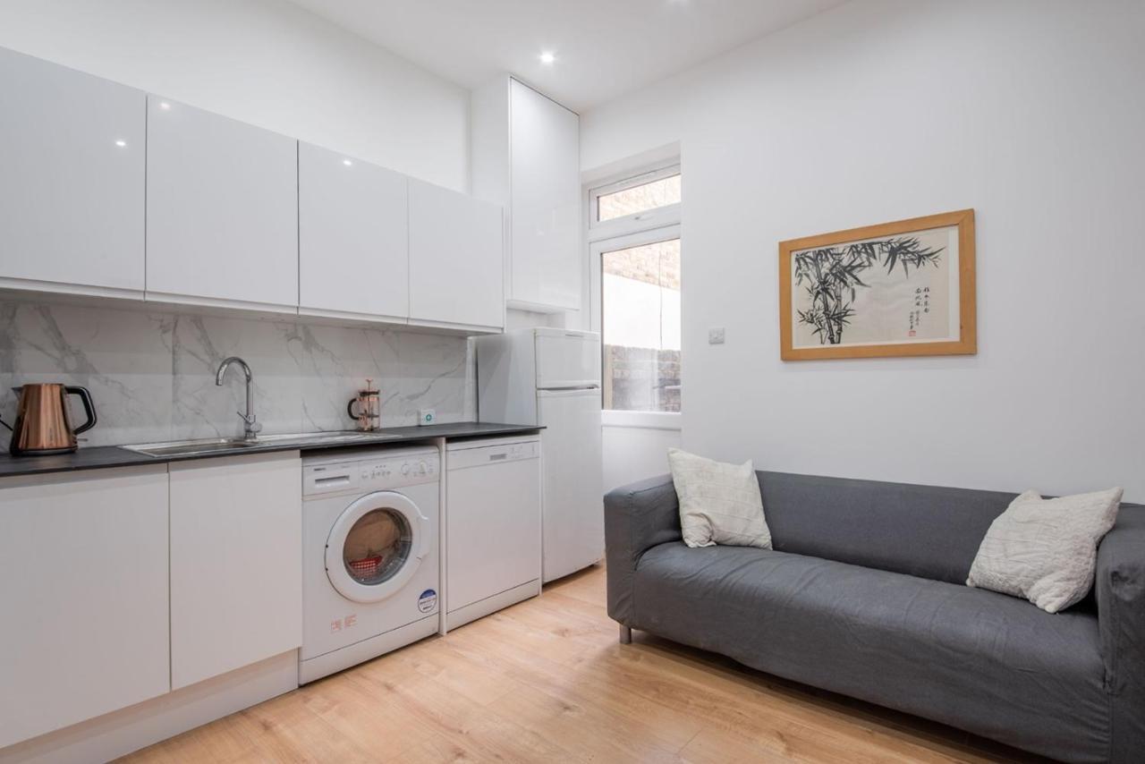 Comfortable Flat In Hammersmith Apartamento Londres Exterior foto